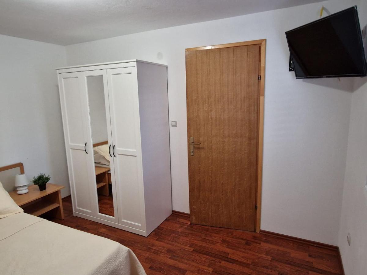 Apartment Misic Ртина Экстерьер фото