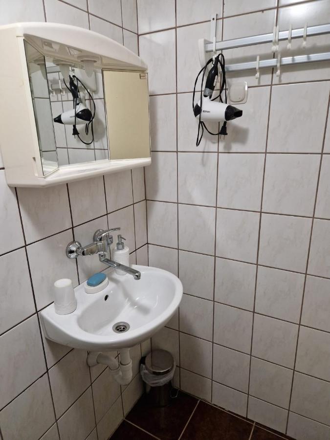 Apartment Misic Ртина Экстерьер фото