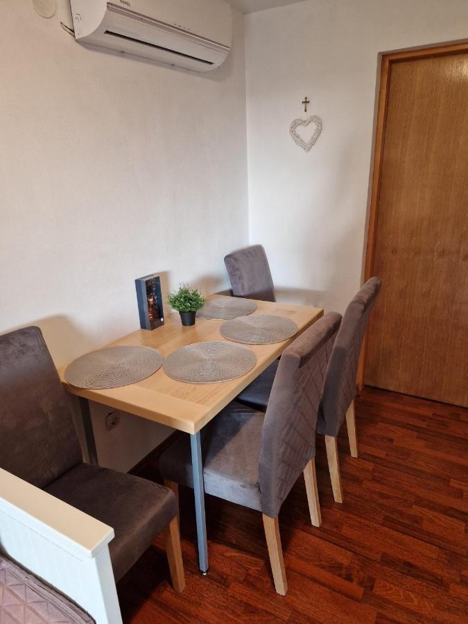 Apartment Misic Ртина Экстерьер фото