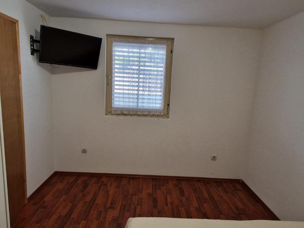 Apartment Misic Ртина Экстерьер фото